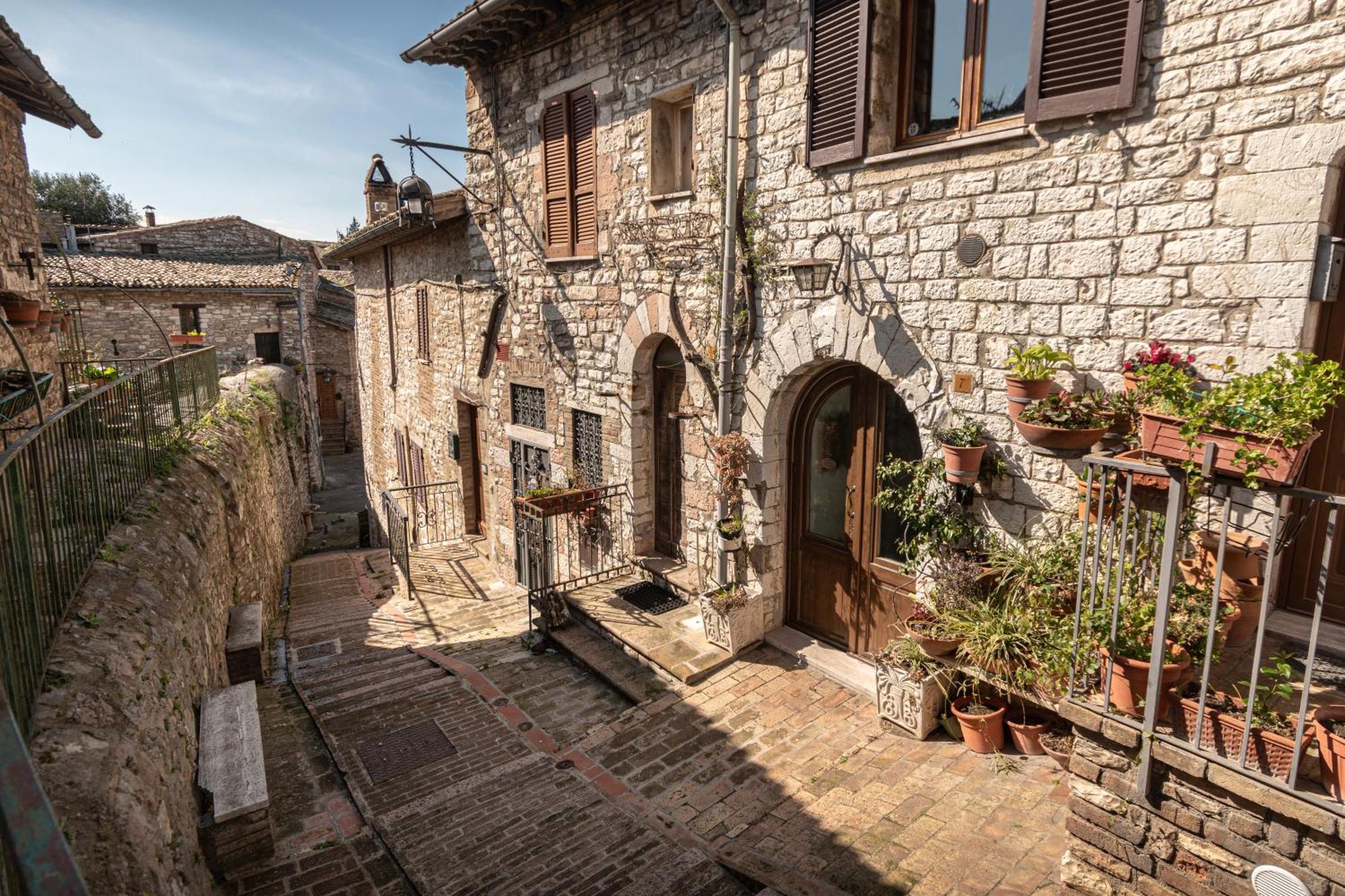 Le Casette Di Franco & Anna Assisi Luaran gambar